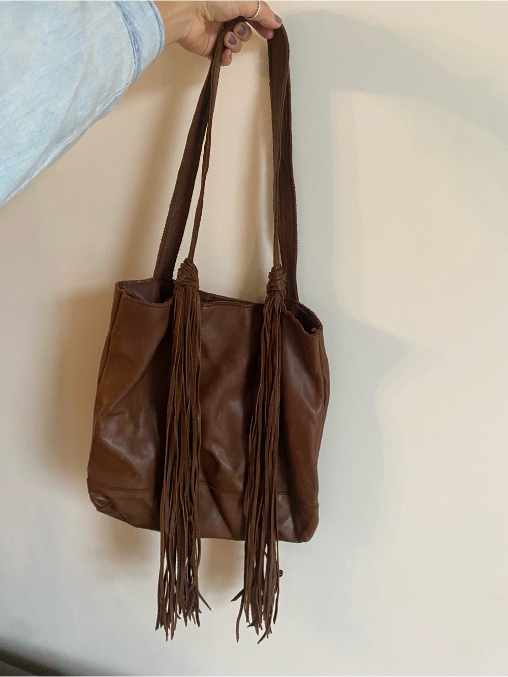 MCFADIN Chocolate Brown Fringe Leather Shoulder Bag - Women